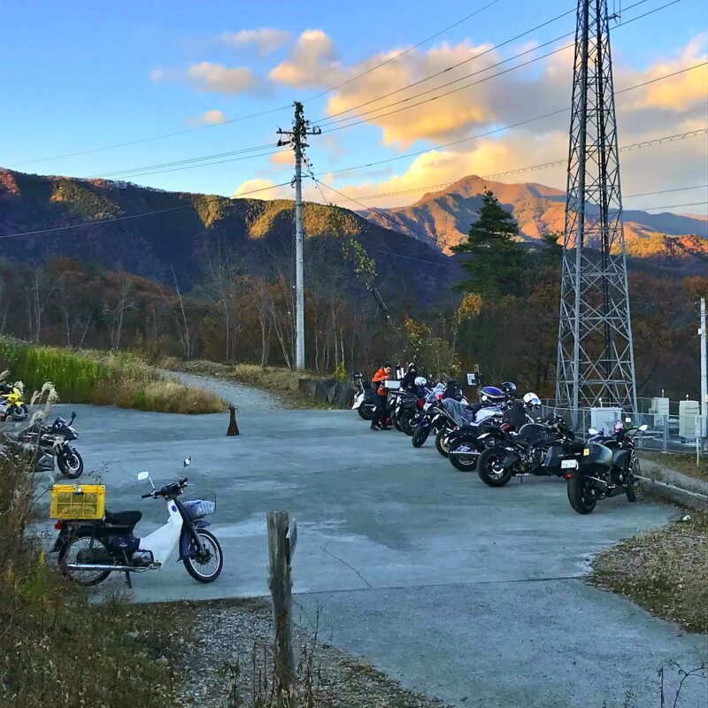 バイク駐車場