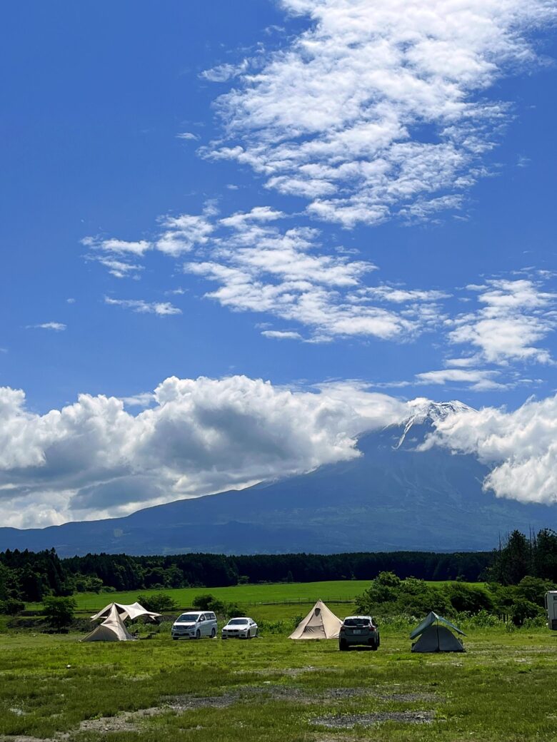 ふもとっぱら から見る富士山