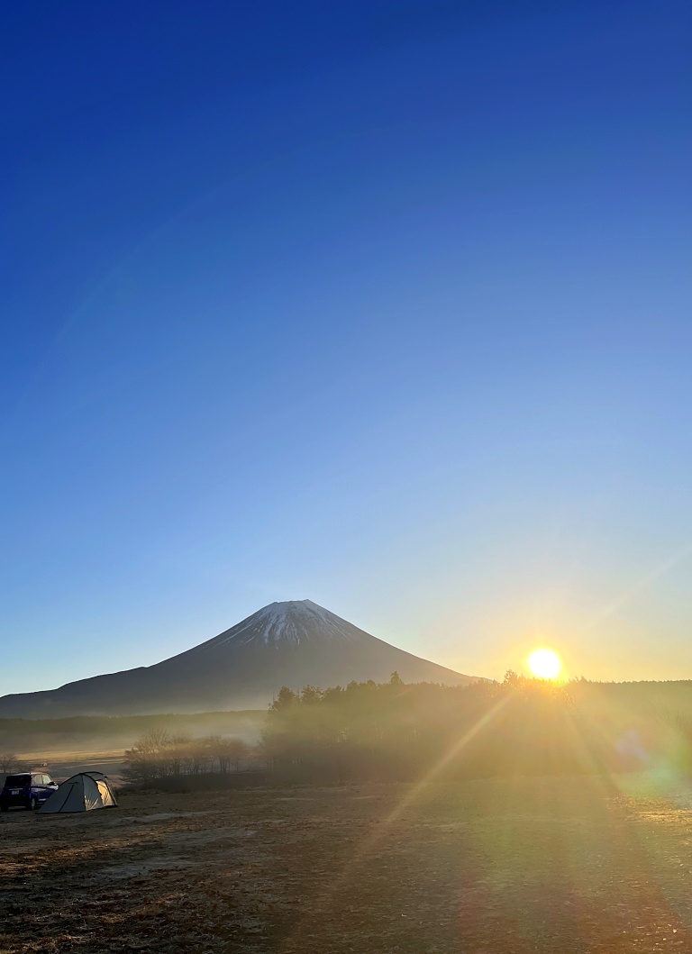 富士山から昇る朝日