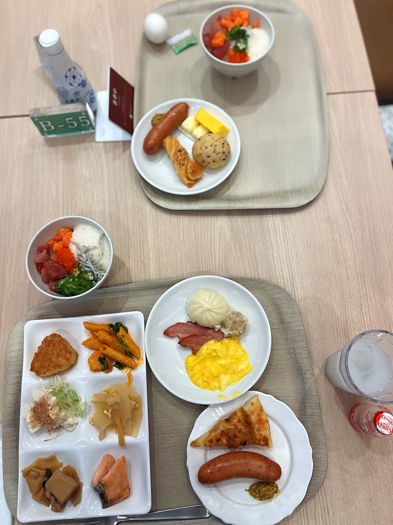 朝食