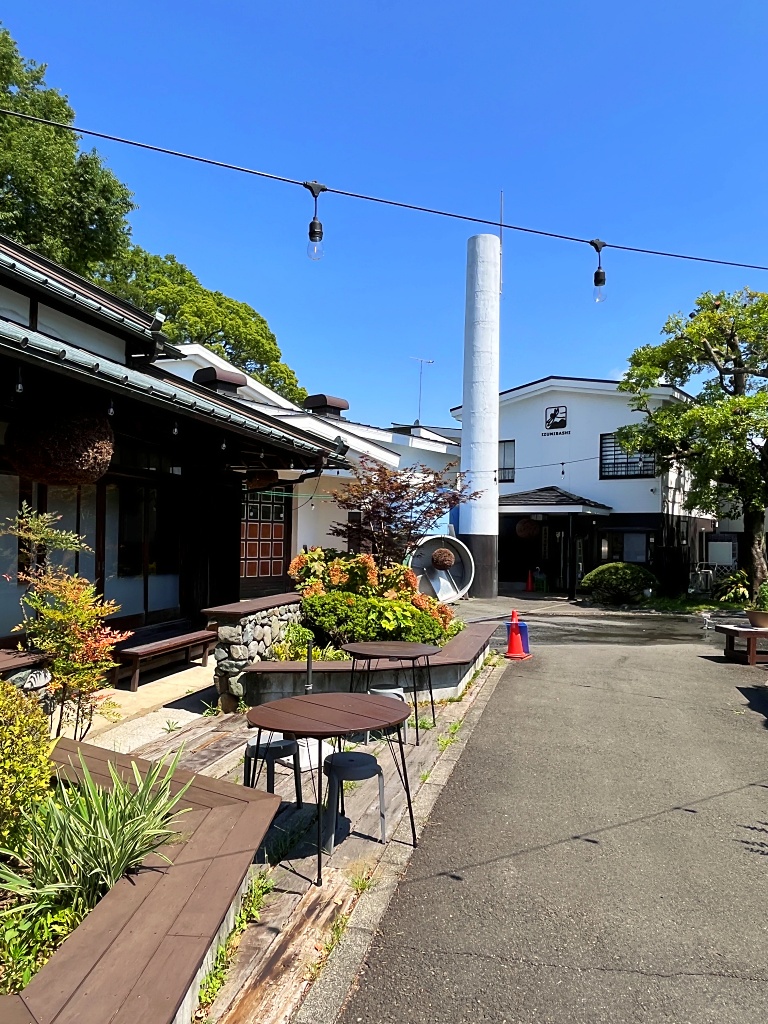 泉橋酒造　前庭
