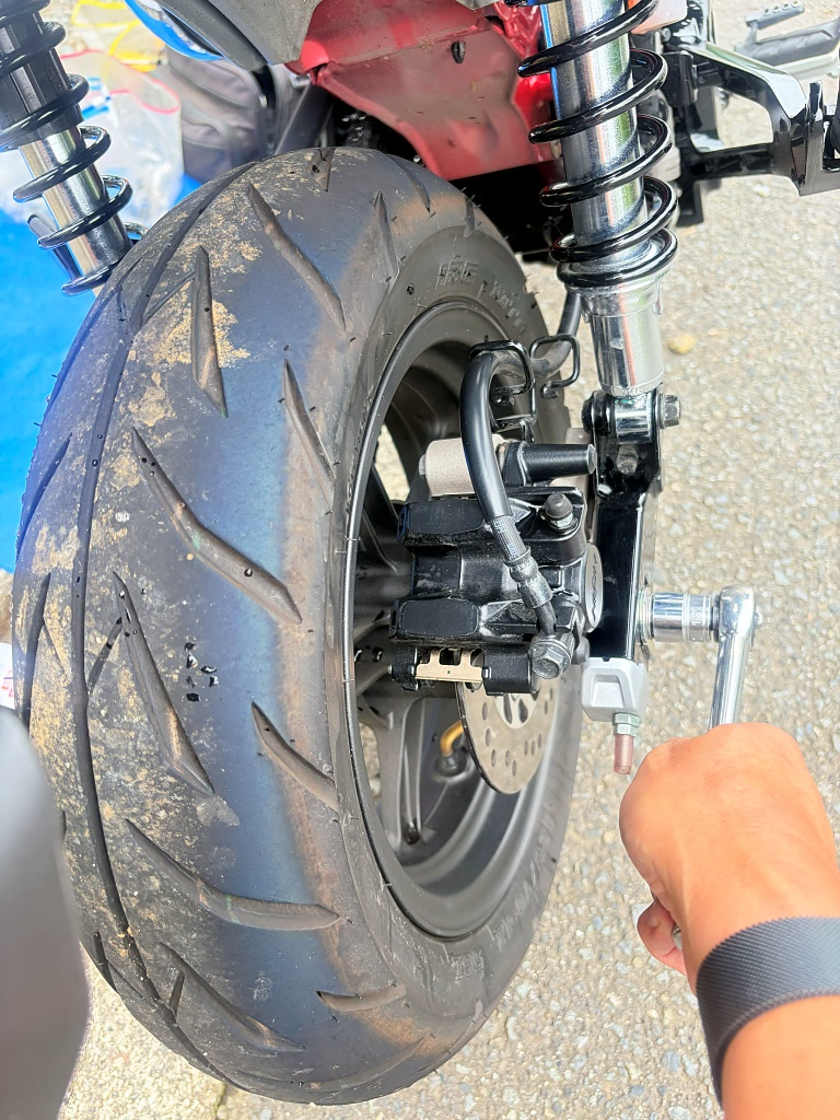 アクスルシャフト緩め